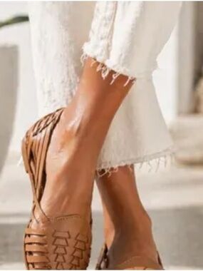 Nisolo Woven Huarache Flats in Natural